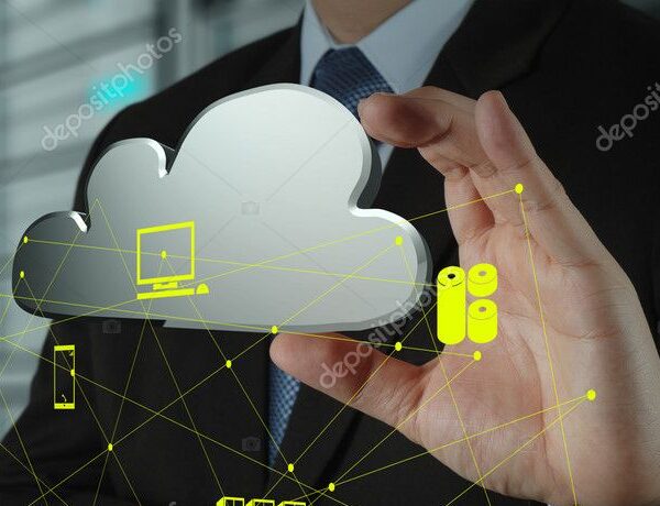 Businessman working with a Cloud Computing diagram on the new